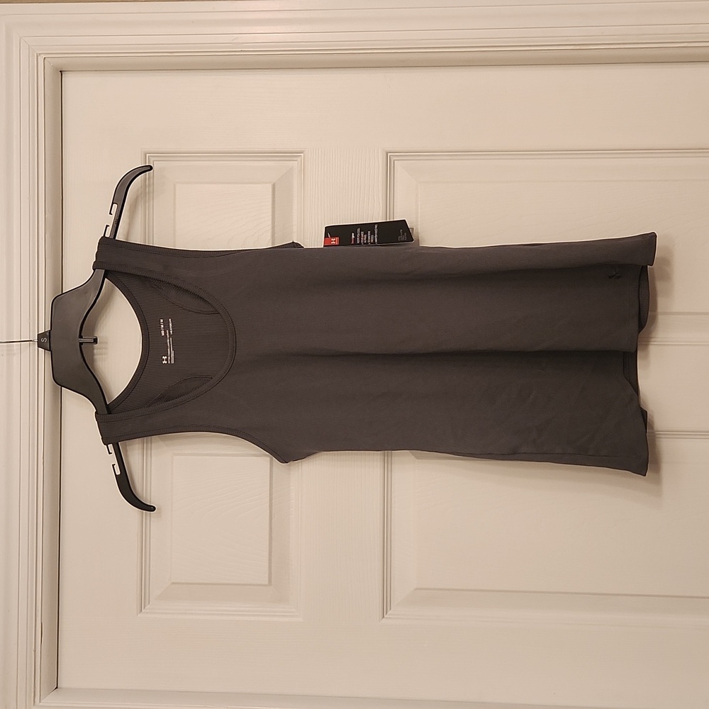 Under Armour Fitted Tank Top